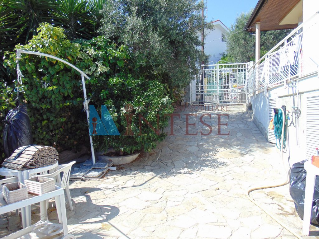 11.villa.spazio esterno