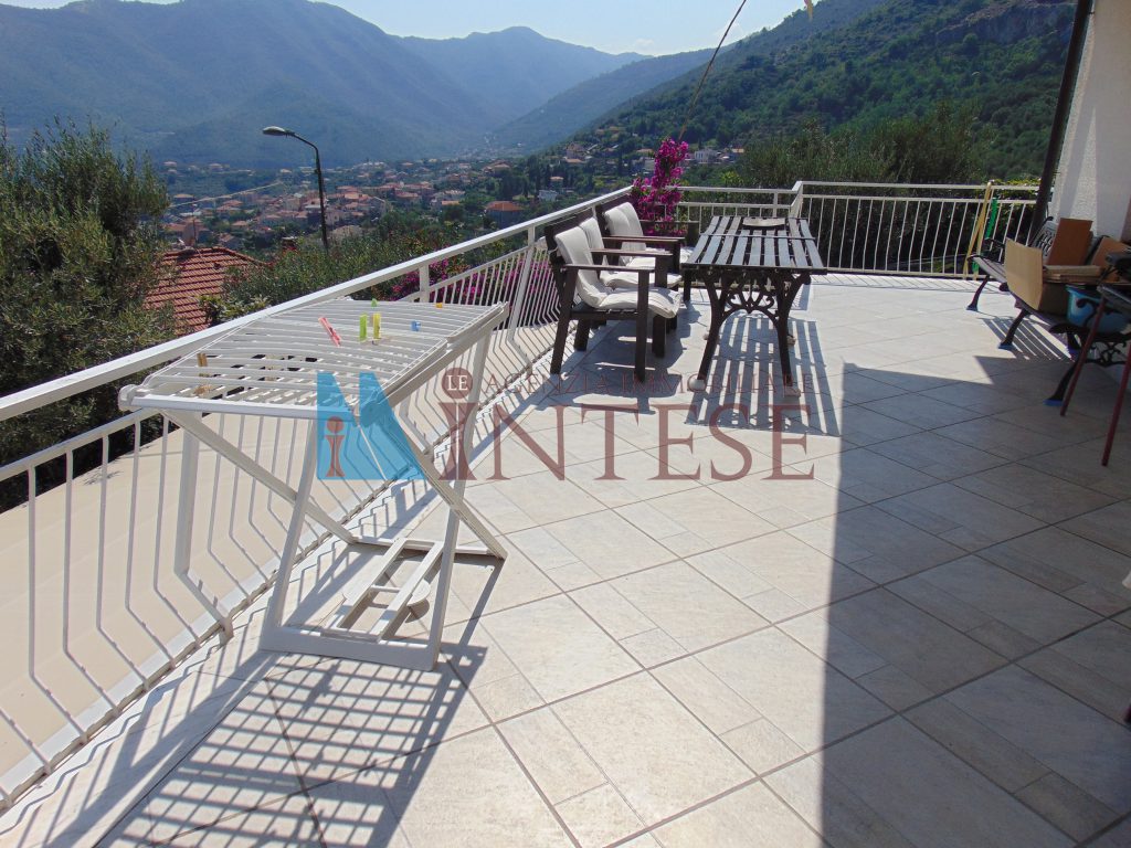 3.villa.boissano.terrazza