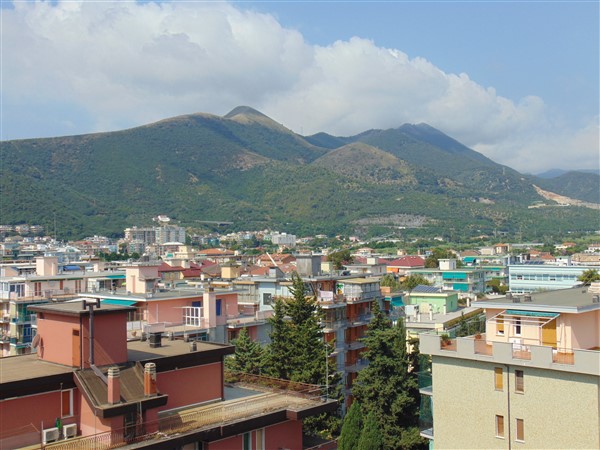 DSC09050 (600 x 450)